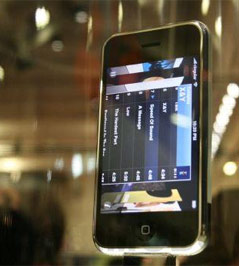 iPhone in glass case at Macword